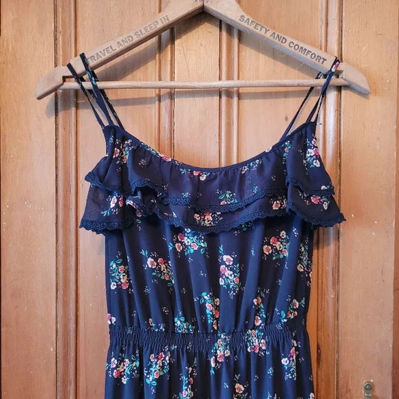 Guess Black Floral Maxi Dress - Picture 3 of 14